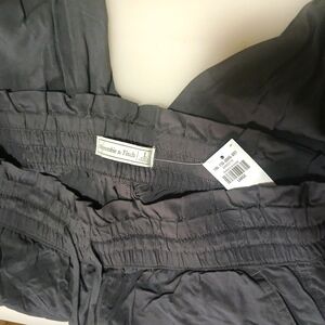 NWT Abercrombie & Fitch, dark gray, lounge pants, sz L, elastic waste & ankles